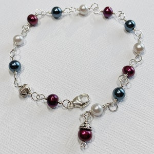 Sterling Silver Wire Wrapped Pearl Bracelet – Hill Tribe Charm, Adjustable