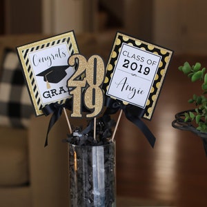 Graduation 2025 Centerpiece Decorations, Black & Gold Class of 2024 Centerpiece Sticks, Graduation Table Decor, Grad Party