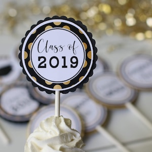 Graduation Cupcake Toppers, 2025 Grad Cupcake Picks, Black White Gold, Graduation Party Decor, Personalized Graduation Decor