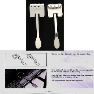 Könnte beinhalten: Ein Schwarzweißbild einer Strickmaschine mit Anweisungen zur Verwendung von Garnseparatoren. Das Bild zeigt, wie die Garnseparatoren zwischen die Nadeln und das Nadelbett eingesetzt werden. Der Text im Bild lautet: "Entfernen Sie zwei Garnseparatoren aus der Zubehörbox. Öffnen Sie die Riegel der 4., 5. und 6. nicht funktionierenden Nadel auf der linken und rechten Seite des Strickens. Setzen Sie die Garnseparatoren zwischen diese drei Nadeln und das Nadelbett ein, so weit sie gehen. Das Garn muss über den Garnseparator laufen."