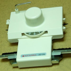 AG26 Intarsia Carriage For Singer Silver Reed Knitting Machine