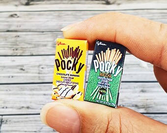 ミニチュアポッキー風ボックス（印刷可能）：ドールハウス風スナック
