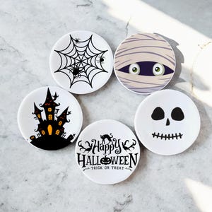 Dollhouse Halloween Plates: Miniature Ceramic Set, Spooky Decor