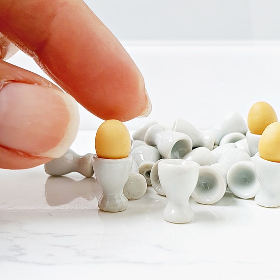 Huevera de plástico pequeña para 12 huevos - orden en casa