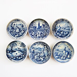 Blue and White Miniature Ceramic Plates : Dollhouse Wall Plates Kitchen Decor
