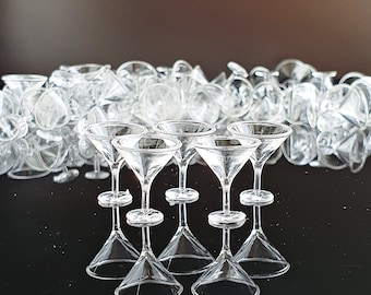 Miniature Cocktail Wine Glass: Dollhouse Tiny Kitchen Party Decorating