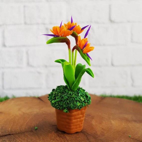 Orange Gloxinia Clay Flower Pot Dollhouse Miniature Handmade Garden Collectible