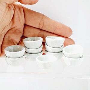 Decorative Miniature Ceramic Bowls Set of 10 – 1:12 White Dollhouse Tableware – Tiny Kitchen Accessories - Dollhouse Kitchen Decorating