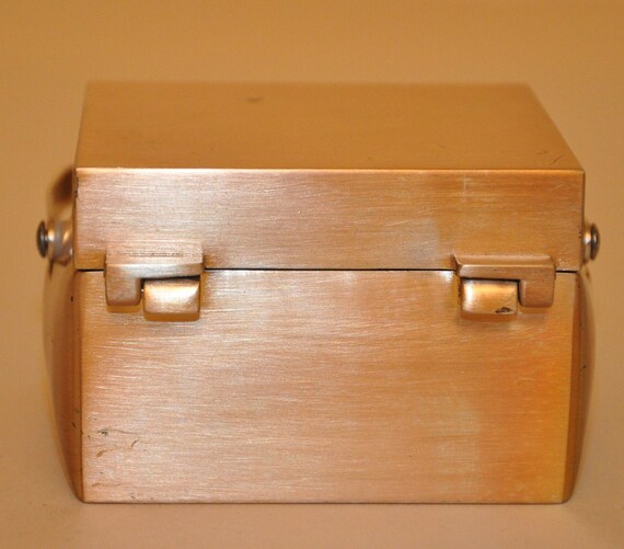Vintage Things Remembered Gold Metal Keepsake Box Gem