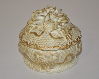 Ceramic Gold Trimed White Flowerd Trinket/Ring Dish