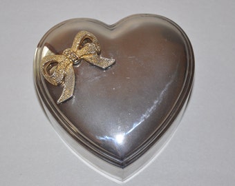 Silver Metal Heart Shaped Jewelry Box With Bow
