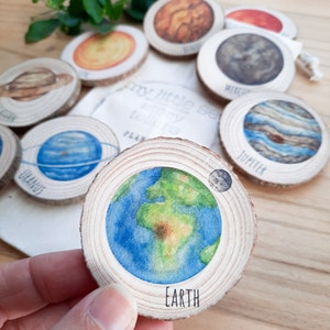 Planetas, Cartas de Planetas, Pedras de Histórias, Recursos Educacionais, Educação Domiciliar, Brincadeira Espacial, Brinquedos de Madeira para Crianças, Brincadeira Sensorial, Aprendizagem