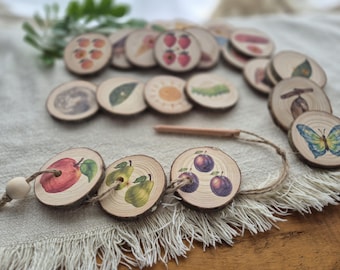 Story Stones, Hungry Caterpillar, Storytelling, Activities For Kids, Language Learning, Book Gifts, Threading Toy, Gift Ideas For Teachers