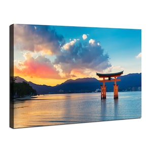 Japan Torii Gate Canvas Wall Art Red Floating Torii Gate Landscape Prints Pictures Japan Itsukushima Shrine Poster Living Room Bedroom Decor