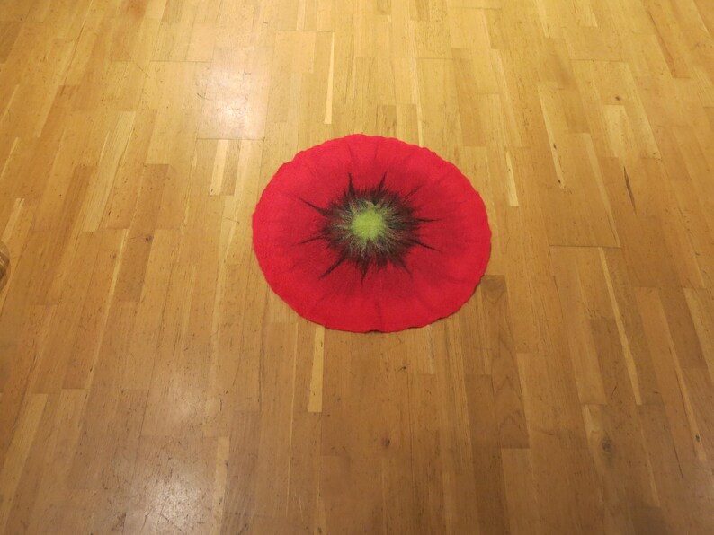 Felt blanket, poppy, altar cloth, blossom, centerpiece, table decoration, wall decoration, ritual blanket, accessories for group leaders, singing circle leaders, therapists image 3