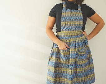 60s style african retro print apron with pockets // garden and cooking, kitenge