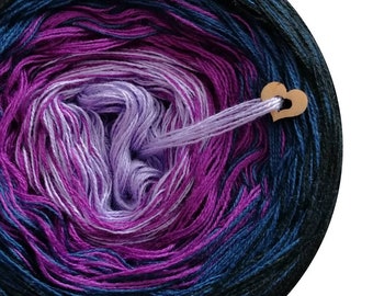 Ombreccino yarn, 3 or 4 ply 50/50% cotton and acrylic yarn, ombre, gradient cake from Woollyccino