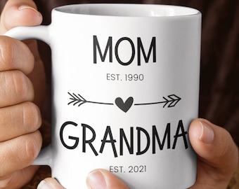Mom To Grandma Gift, New Grandma Mug, Future Grandma Mug, First Grandma Gifts, Promoted to Grandma Mug, Baby Announcement, Grandma Est Mug