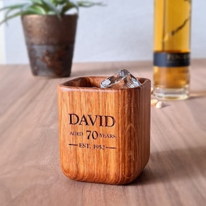 Personalisierte 70er Jahre Whisky Becher