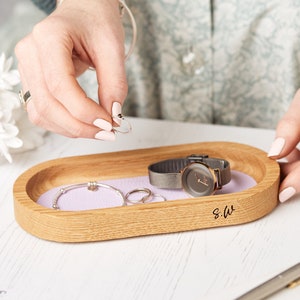 Personalized Oak Jewelry Tray: Leather Lined Dressing Table Organizer