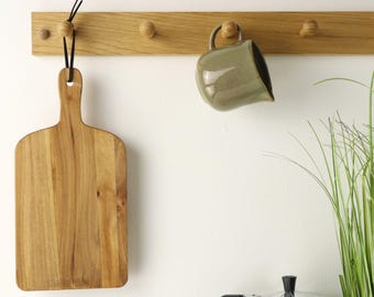 Solid Oak Shaker Style Peg Rail – Handmade Kitchen Organiser or Coat Rack