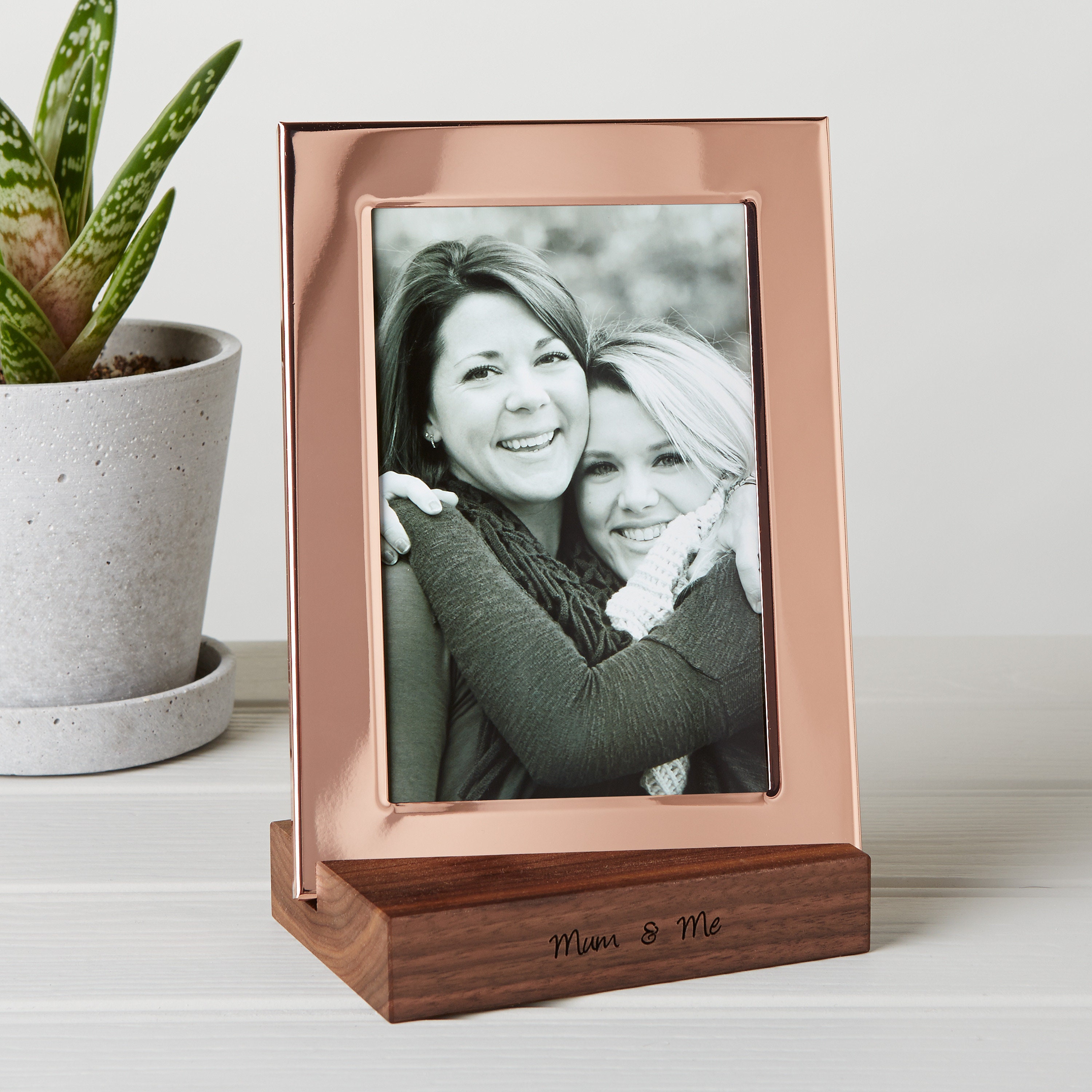 Amazon.com - CISOO 4x4 Vintage Small Picture Frame, Antique
