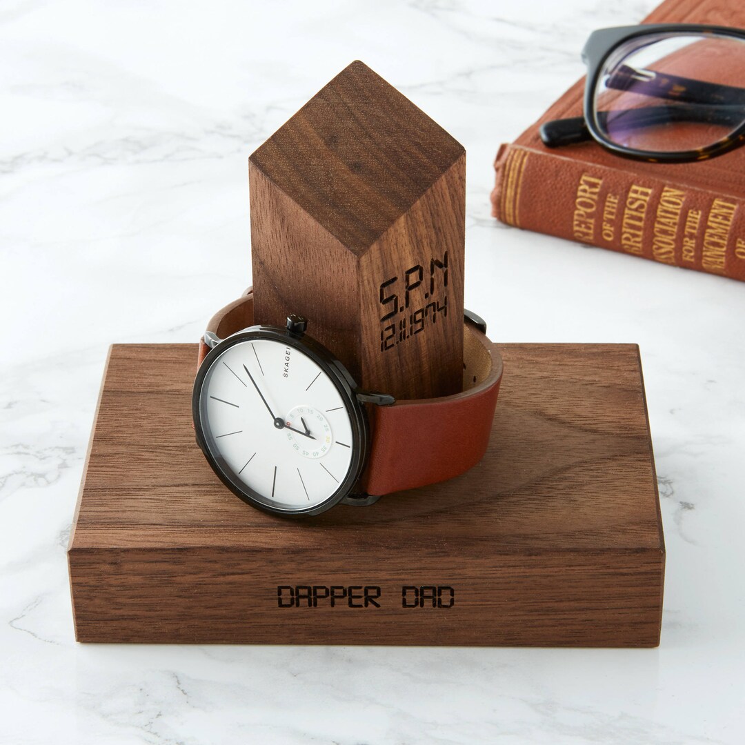 Personalised Time and Date Watch Stand / Wedding Gifts / Groom Gift ...