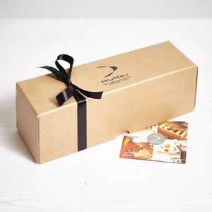 Personalised Oak Serving Board, Engraved Charcuterie Platter image 6