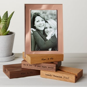 Copper Photo Frame With Personalised Oak Base Stand / 7th Wedding Anniversary Gift / Wedding Day Photo Frame / Mother's Day Gift for Her image 4