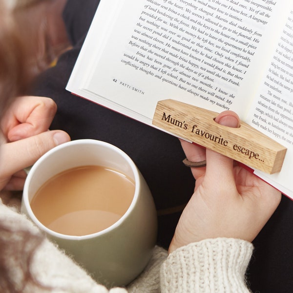 Personalized Oak Page Spreader And Bookmark / Bookworm gift / Book Page Holder / Thumb Book Opener / Gifts For Readers / Reading Gifts