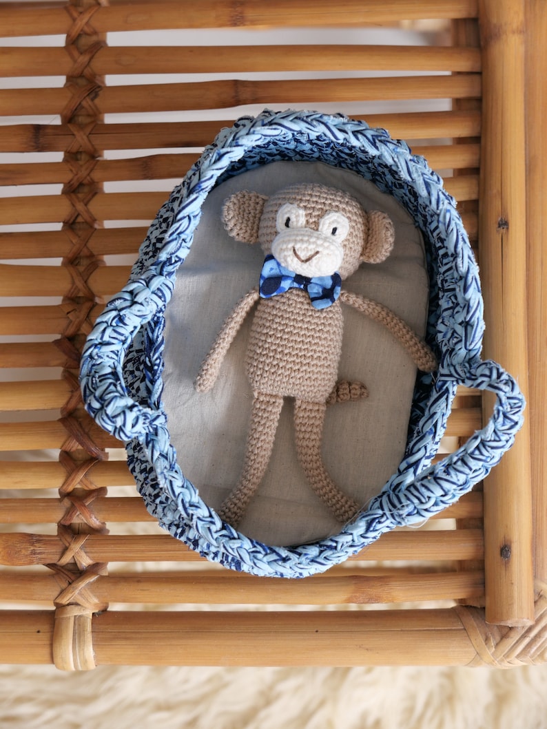 Little cuddly monkeys in crochet a monkey couple in crochet image 7