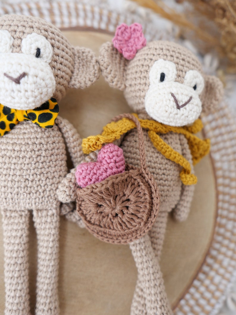 Little cuddly monkeys in crochet a monkey couple in crochet image 2