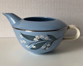 Homer Laughlin Sky Tone Creamer