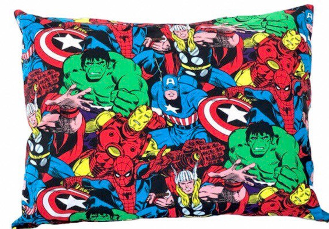 Avengers Pillowcase Marvel Comics Featurning Hulk, Iron Man, Captain