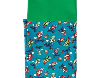 Super Mario World Nintendo Queen Size Pillowcase staring Mario & Luigi, Retro Mario!