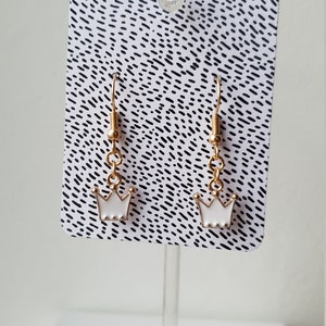 Crown earrings