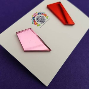 geometric earrings, stud earring, comfortable jewellery, round earring, bold earring, delicate earring, geometric design, matisse design