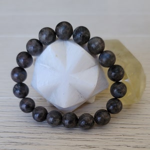 Black moonstone stretch bracelet
