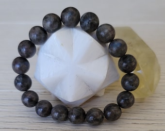 Black moonstone stretch bracelet