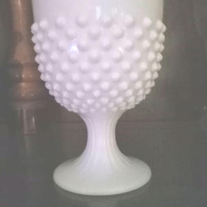 Vtg fenton hobnail milk glass goblet