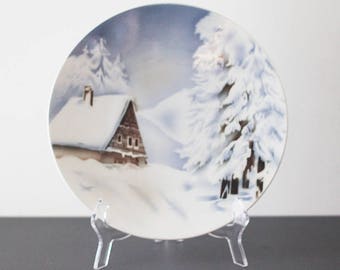 Antique Villeroy & Boch wall plate 2428 (from 1900's). (30 cm.) Wallerfangen.