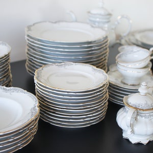 HUTSCHENREUTHER 皿　6枚 Hutschenreuther Set of 6 Dessert Plates | 'Dresden' All White
