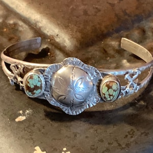 Spiderweb Turquoise Cuff Bracelet, Vintage Fred Harvey Era 925 Satelite Dome Bracelet, Spider Web Turquoise Bracelet, Vintage Turquoise Cuff