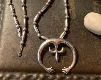 Vintage Sterling Silver Naja Pendant Necklace, Bench Beads