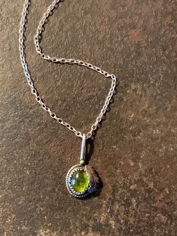 Peridot Rolo Chain Necklace, Navajo Green Peridot 
