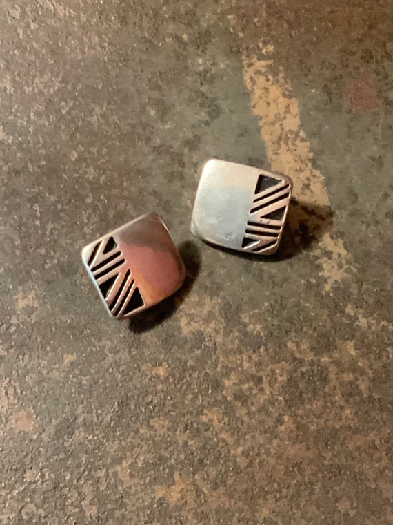 Vintage clip earrings black Gem