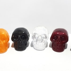 mini Skull ornaments, Small resin skulls