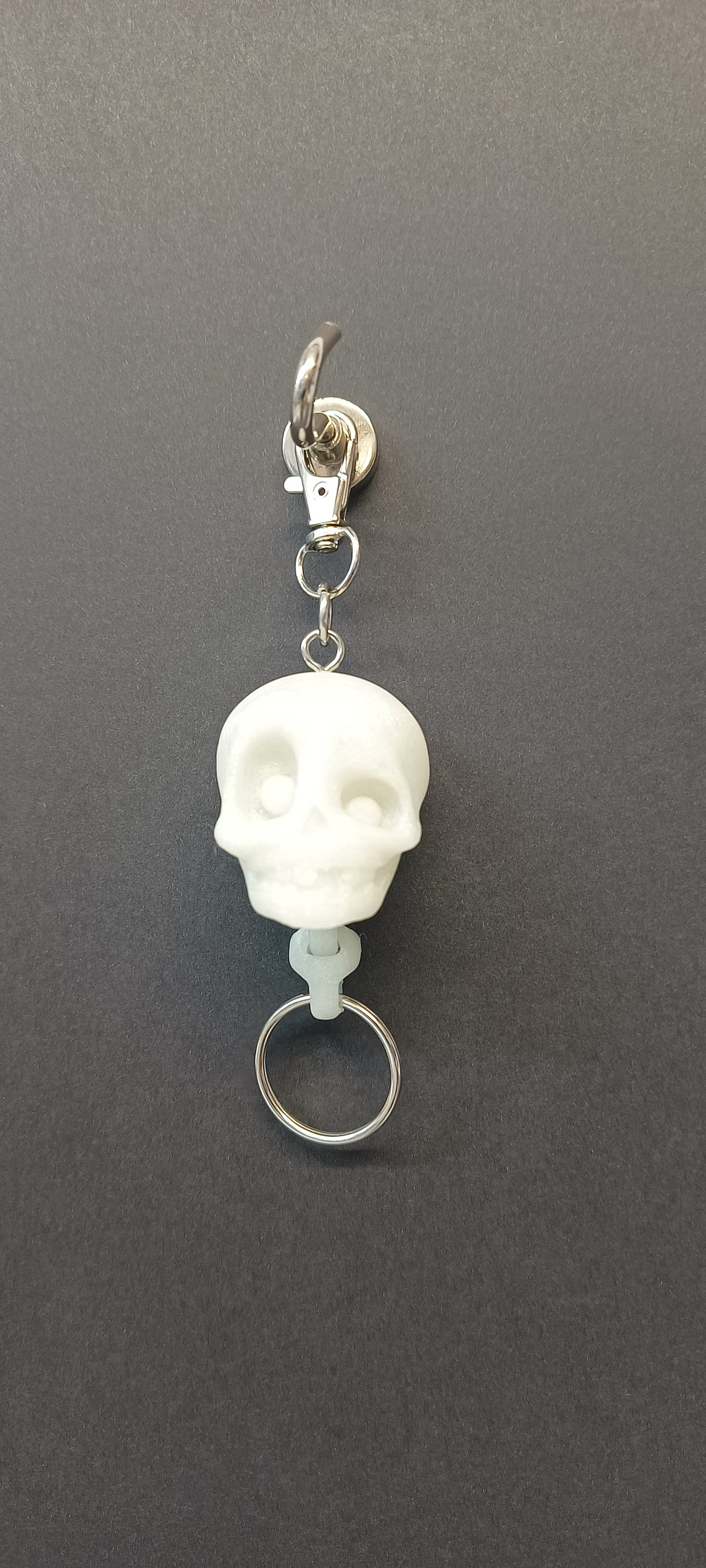 Glow in the Dark Skull Keyring: Articulated Spine, 3D Printed PLA