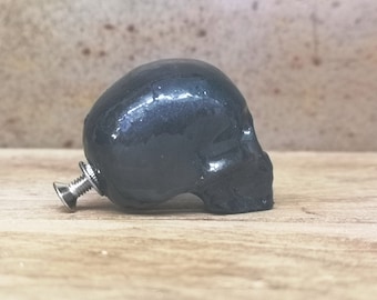 Resin Skull Knobs, Skull drawer Pulls with 20mm Thread, Made to Order