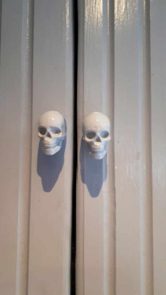 Skull Knobs Plaster Skull Knobs Skull Drawer Pulls Made To Etsy